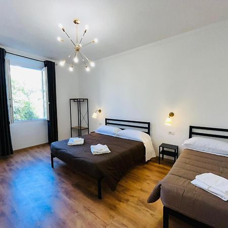 Oriani Bnb Bed & Breakfast Florenţa Exterior foto