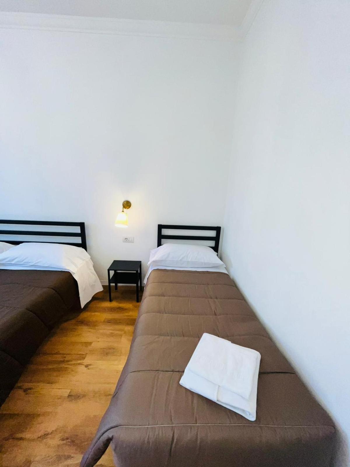 Oriani Bnb Bed & Breakfast Florenţa Exterior foto