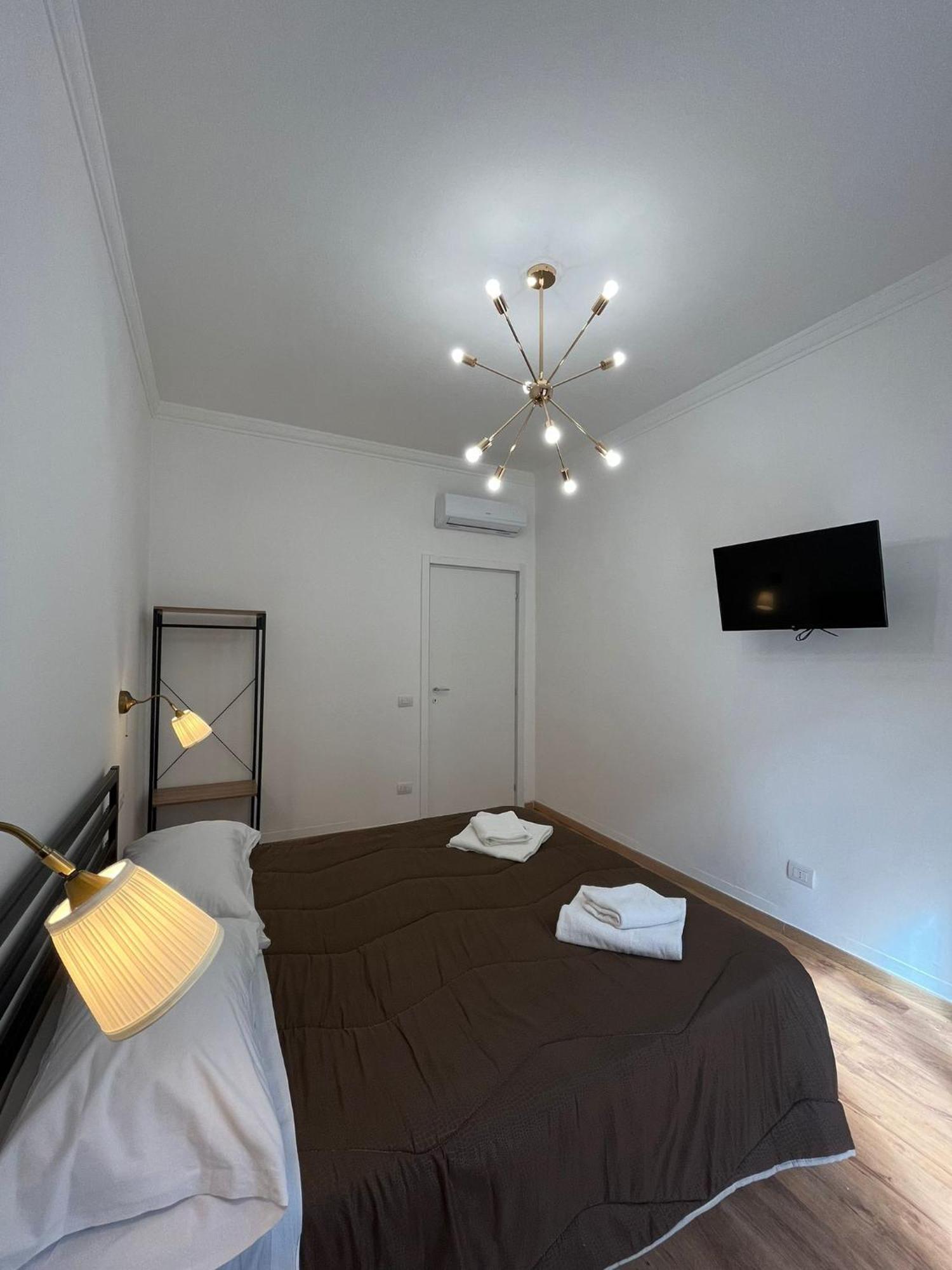 Oriani Bnb Bed & Breakfast Florenţa Exterior foto
