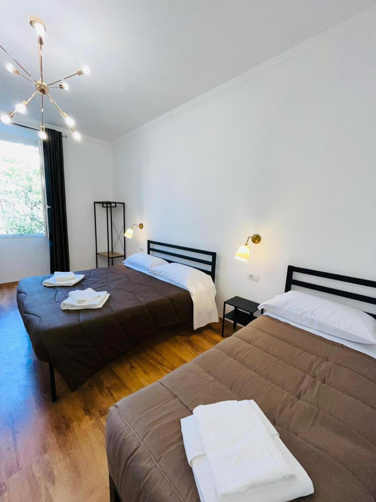 Oriani Bnb Bed & Breakfast Florenţa Exterior foto