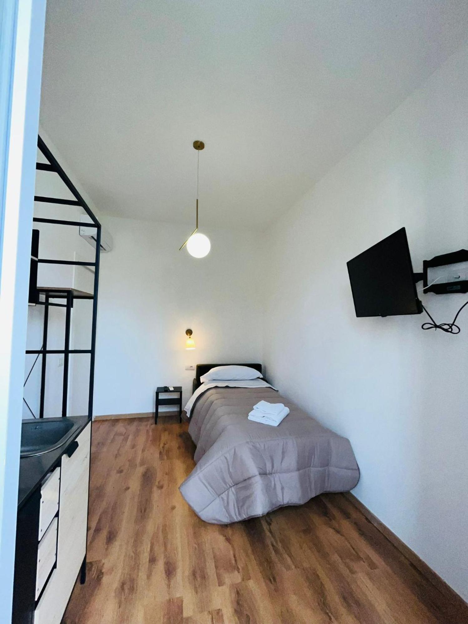 Oriani Bnb Bed & Breakfast Florenţa Exterior foto
